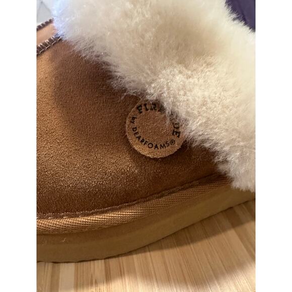 NWOT Women's Fireside Dearfoams Melton Shearling Platform Slipper Sz. US 8/EU 39 - Picture 11 of 11